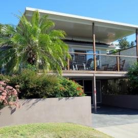 Timeout - Bring your own linen., hotel in South West Rocks