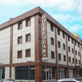 Quars Garden Hotel, хотел в Koçyazı