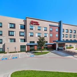 Hampton Inn & Suites Dallas - Farmers Branch, hotel in Farmers Branch