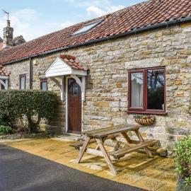 Bartlett's Barn- Uk38276, hotel a Cloughton