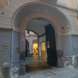 Residence e appartamenti Bausan, hotel a Napoli