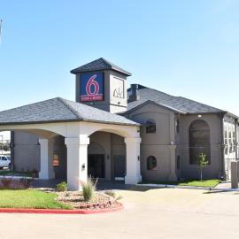 Brenham में, होटल Studio 6 Suites Brenham, TX
