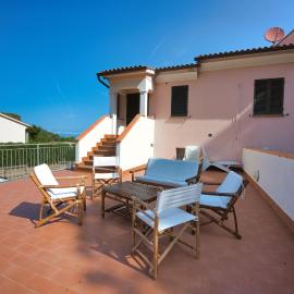 Il Terrazzo di Lucrezia - Goelba, hotel in Nisporto