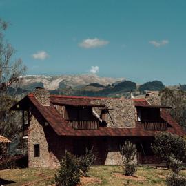 El Agrado Restaurante Cabañas, hotel em Líbano