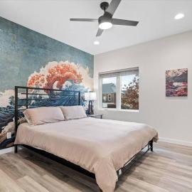 Spring at The Golden Goose including King Bed, Parking, Security and Laundry
