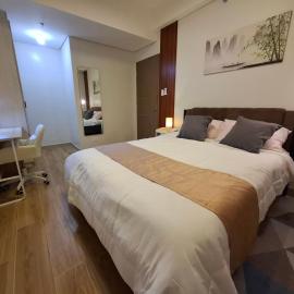 TWIN LAKES TAGAYTAY BELVEDERE condo apartment with Over-looking โรงแรมในBalibaguhan