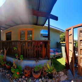 Sparkling Gem Set Between Mountain and Ocean, viešbutis mieste Topanga