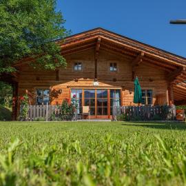 Chalet in Kitzbühel near Ski Lifts, Hotel in Kitzbühel