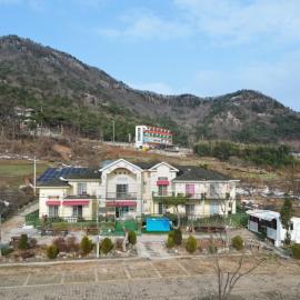 Buan Byeonsanbando Hollywood Pension