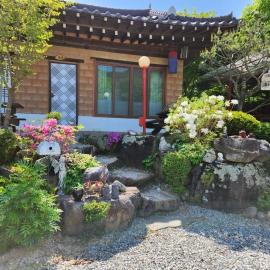 Hongcheon Yongho River Pension, hotel in Hongcheon