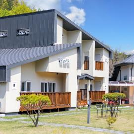 Samcheok Yonghwa Silkroad Pension, hotel en Samcheok