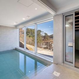 Taean Oaten Pool Villa, hotel en Taean