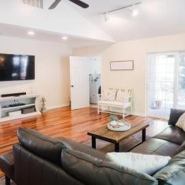 Grass Valley Home with Hot Tub