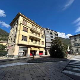 Mini appartamento in Sondrio Centro, hotelli kohteessa Sondrio