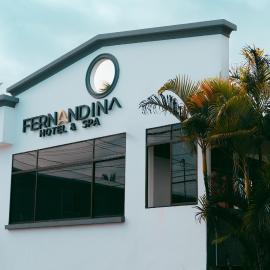 Fernandina Hotel & Spa, hotel en Puerto Ayora
