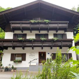 dahoam im DORFHEISL, hotel in Grossarl