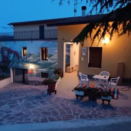 La Casa delle Storie, hotell i Teramo