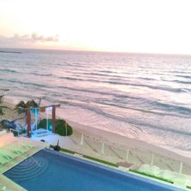 Beachfront club zone 1 bedroom condo
