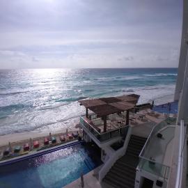Punta Cancun ocean view loft