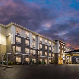 Best Western Plus Lacombe Inn and Suites, hotel i Lacombe