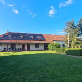 Balázs vendégház, hotel in Tiszabábolna