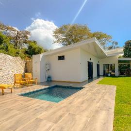 Canavida Villas & Resort, hotel i Uvita