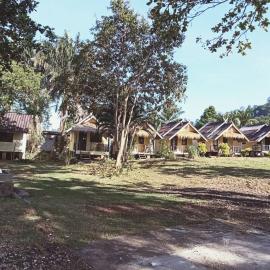 Ingdao Bungalow Koh Chang อิงดาว บังกะโล เกาะช้าง, hotel u gradu Ko Čang