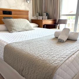 Hotel Atalaya I – hotel w mieście Portonovo