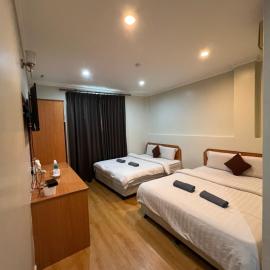 Kangsar Hotel – hotel w mieście Kuala Kangsar