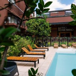 Plaza Paradiso by Camberland, hotel di Chacras de Coria