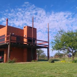 Cabaña Espejo de Luna, hotel in La Estancia