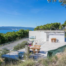 Apartments with parking space Marusici, Omis - 954, hotel in Mimice