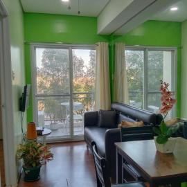 Roxas City में, होटल 1BR Condo w Pool & Balcony Near Robinson Place - F&M Homes - Sitio Uno Residences, Pueblo de Panay