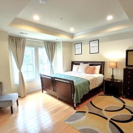 Luxury & Cushy Private Room in DC, hotel in Washington, D.C.