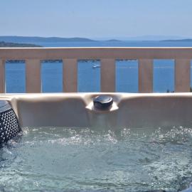 Apartment Elza, ξενοδοχείο στο Τρογκίρ