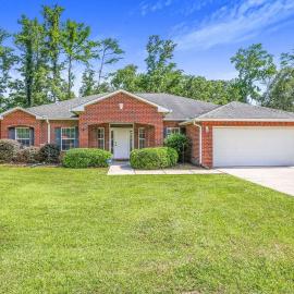 Our Happy Place Spacious 4 bdrm by OWA Tanger, hotel en Foley