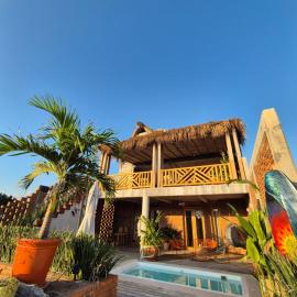 Casa Kava - Estilo y vibra en Puerto Escondido, hotel en Tlachicón