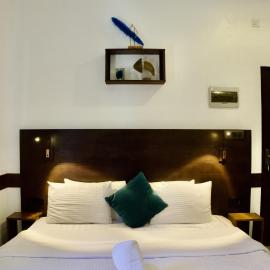 Samaik Thulusdhoo Inn