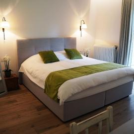 Boutique hotel-restaurant De Lindehoeve, hotel en Tessenderlo