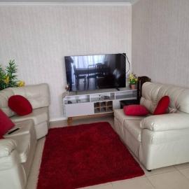 Espacioso Depto Con Parking, hotell i Chorrillos
