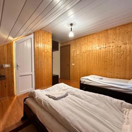 Family Hotel Parnas 2250, hotel en Gudauri