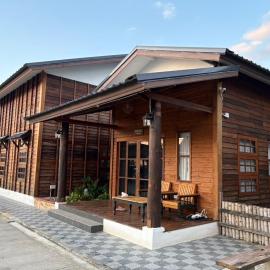 บ้านทาคายามา, Hotel in Ban Phae Khwang