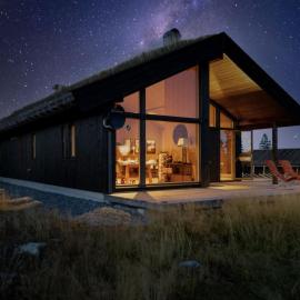 Modern cabin with a Mountain View، فندق في Nos