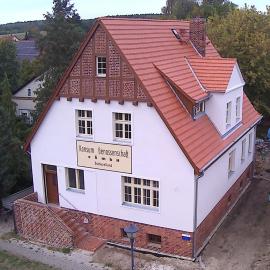 Gemütliche Wohnungen in Wansdorf im denkmalgeschützten Haus, hotel a Wansdorf