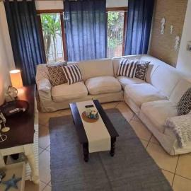 Sea Esta Coastal Beach House, hotel in Zinkwazi Beach