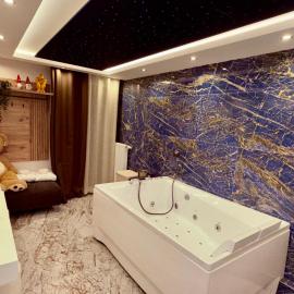 Appartement neuf haut standing - jacuzzi à Strasbourg, hótel í Schiltigheim