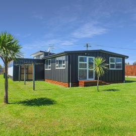Snapper Bach - Foxton Beach Holiday Home, hotell sihtkohas Foxton