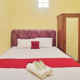 RedDoorz at Mangga Residence near Exit Toll Banyumanik Semarang
