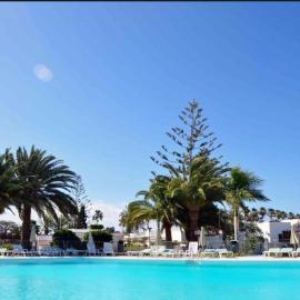 Yumbo Rainbow Homes D, hotel di Maspalomas