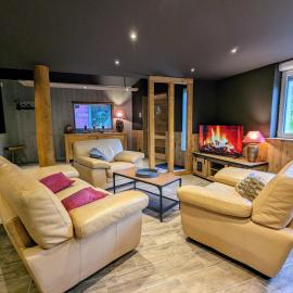 Chalet de charme pour 6 pers., proche ski, WiFi, parking, animaux admis - FR-1-589-683